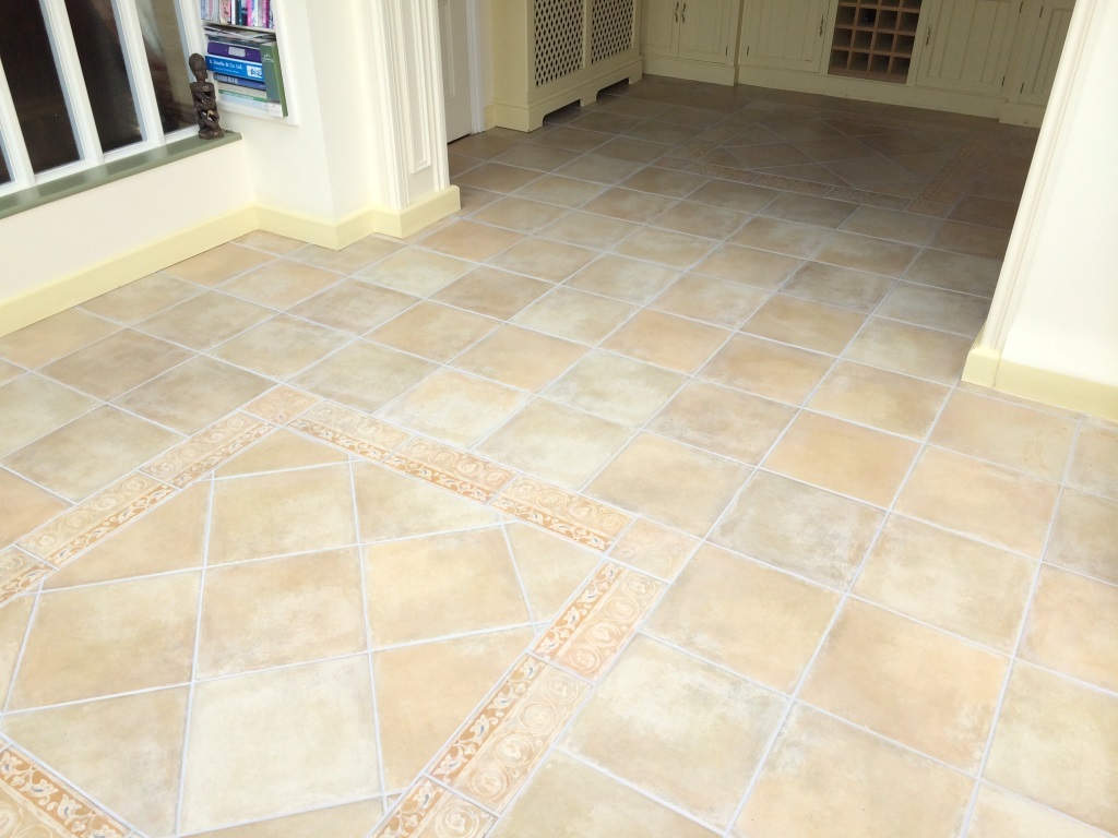 Dirty Tile and Grout Resolved in Maidenhead After