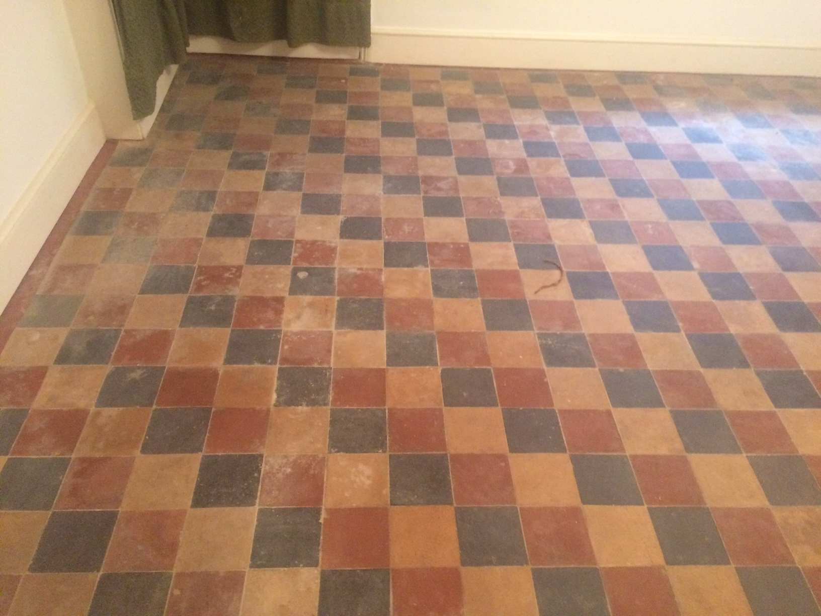 Victorian floor Covered in Lino Pangboune Before Cleaning